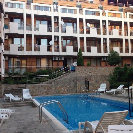 Святой Влас, Комплекс Sea Breeze 圣弗拉斯 外观 照片